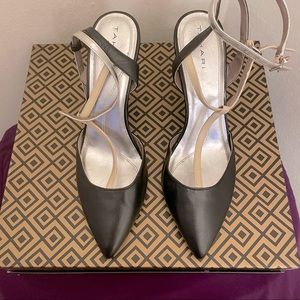 Tahari pumps